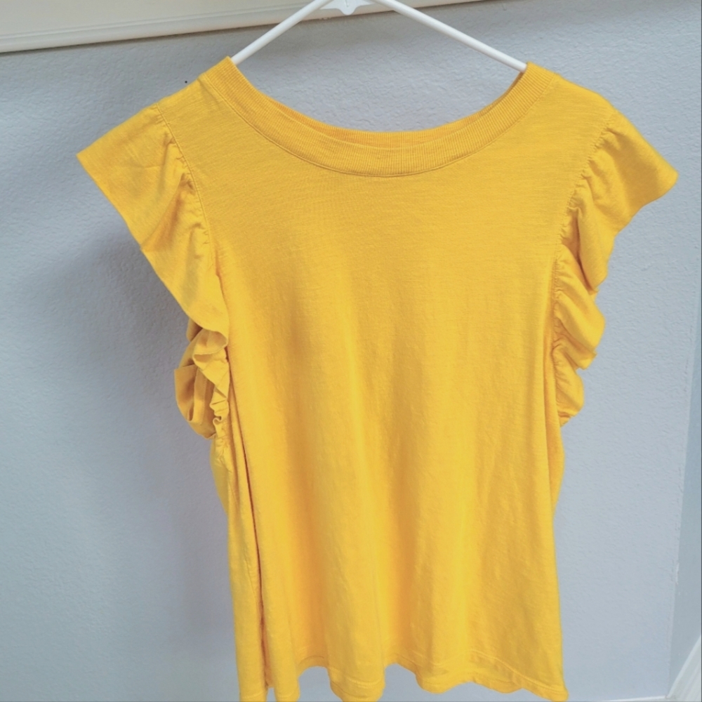 Banana Republic Yellow Ruffled Tee Large